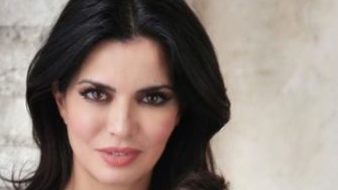 Laura Torrisi Confessa Male