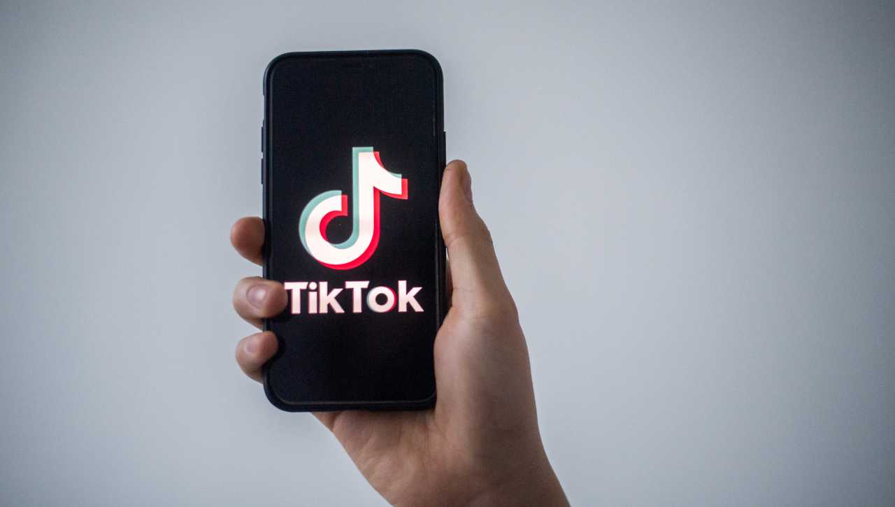 TikTok (getty images)