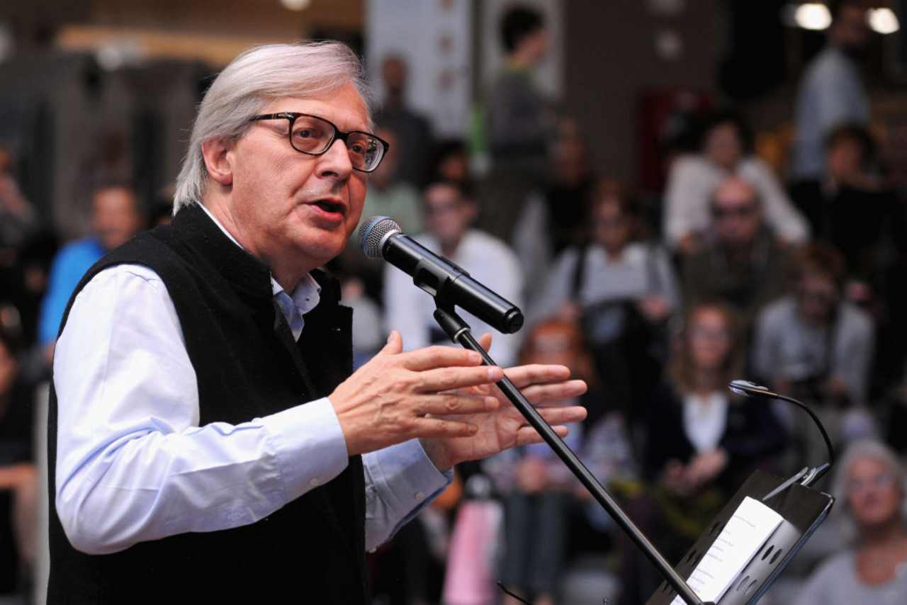 vaccino Covid Sgarbi Mattarella tweet