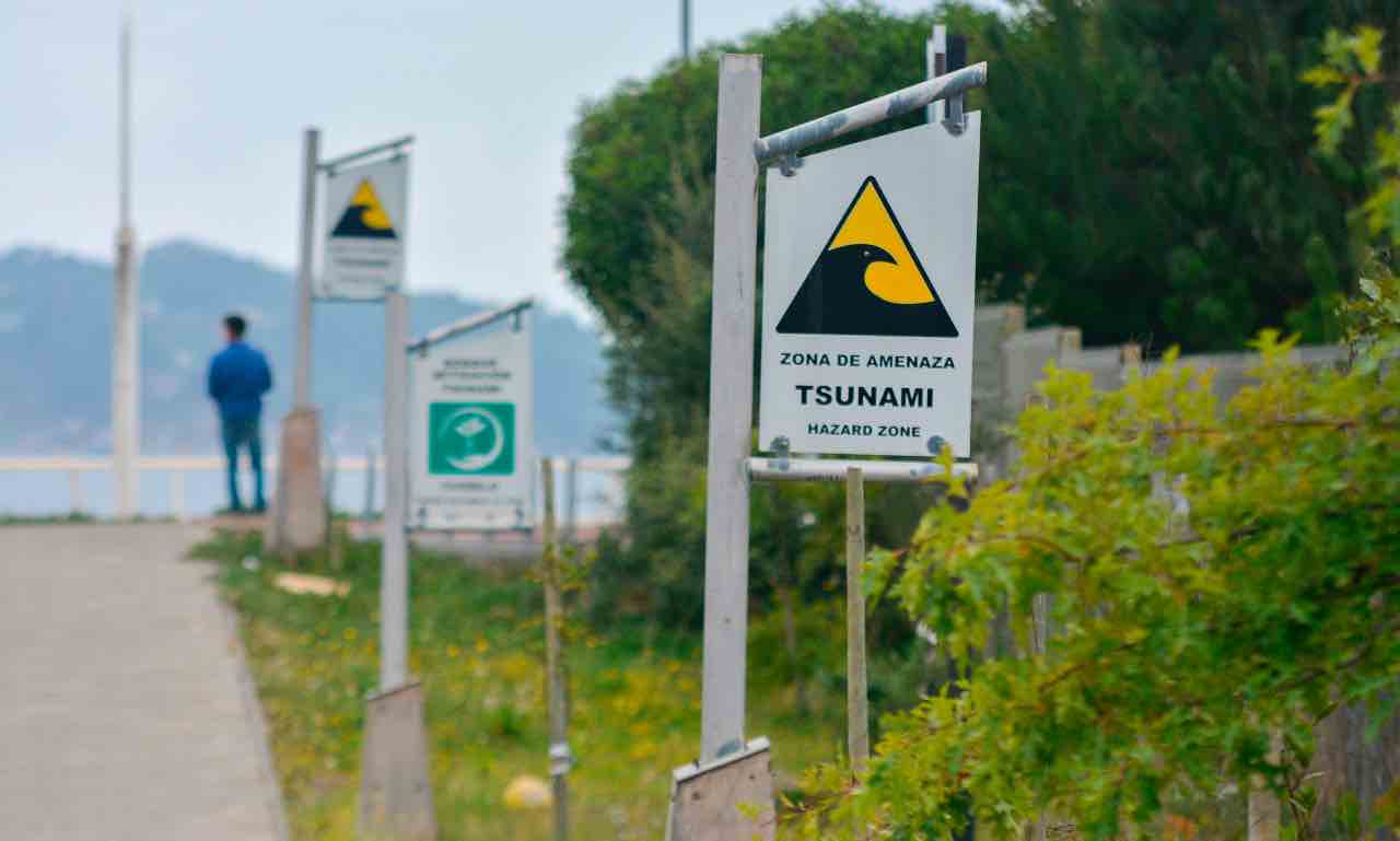 terremoto Cile cartello tsunami