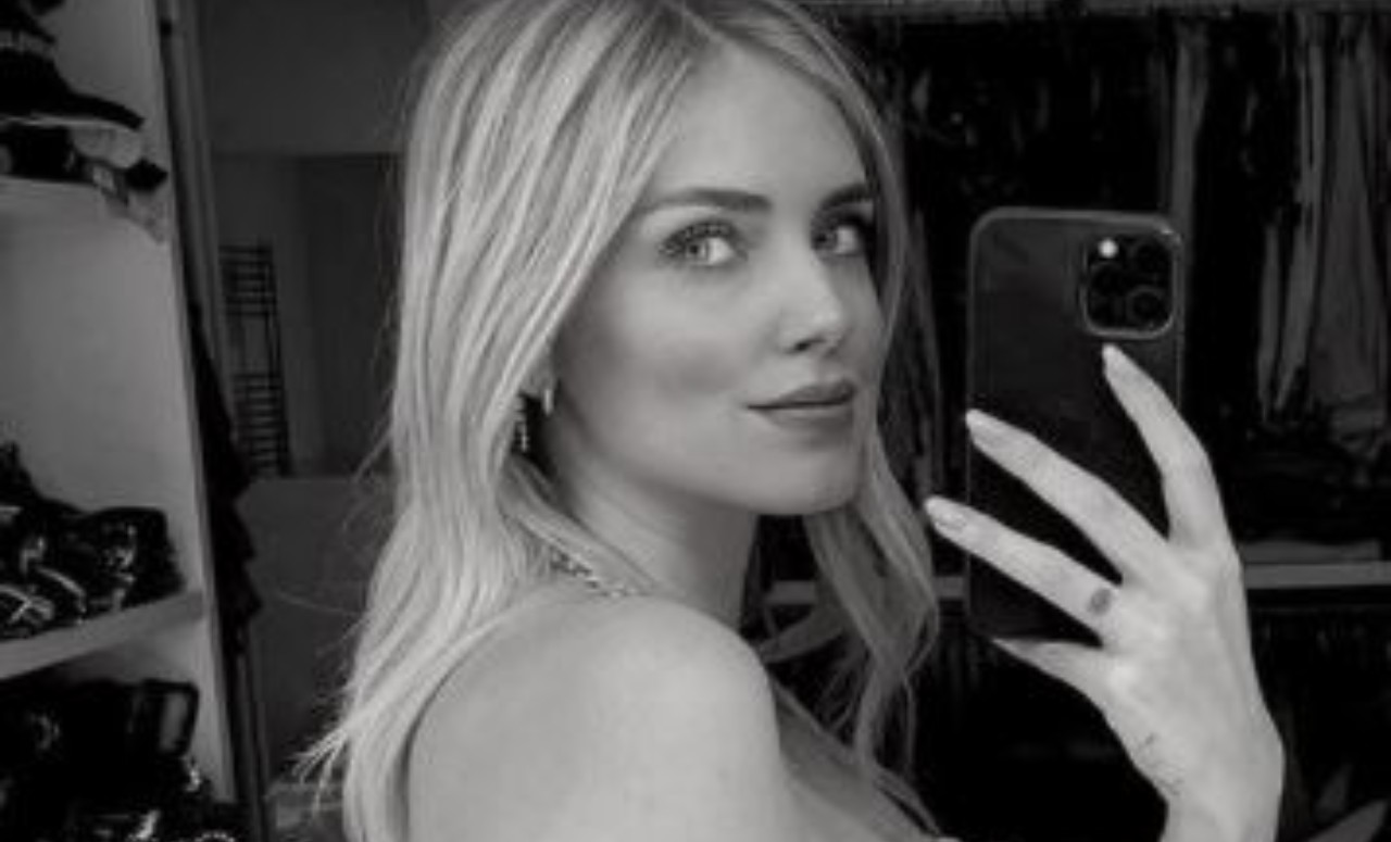 Chiara Ferragni sorridente