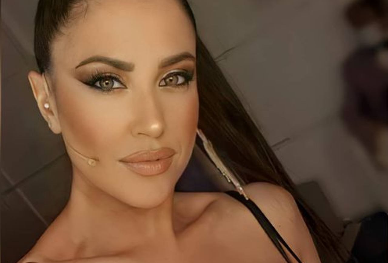 Claudia Ruggeri posa