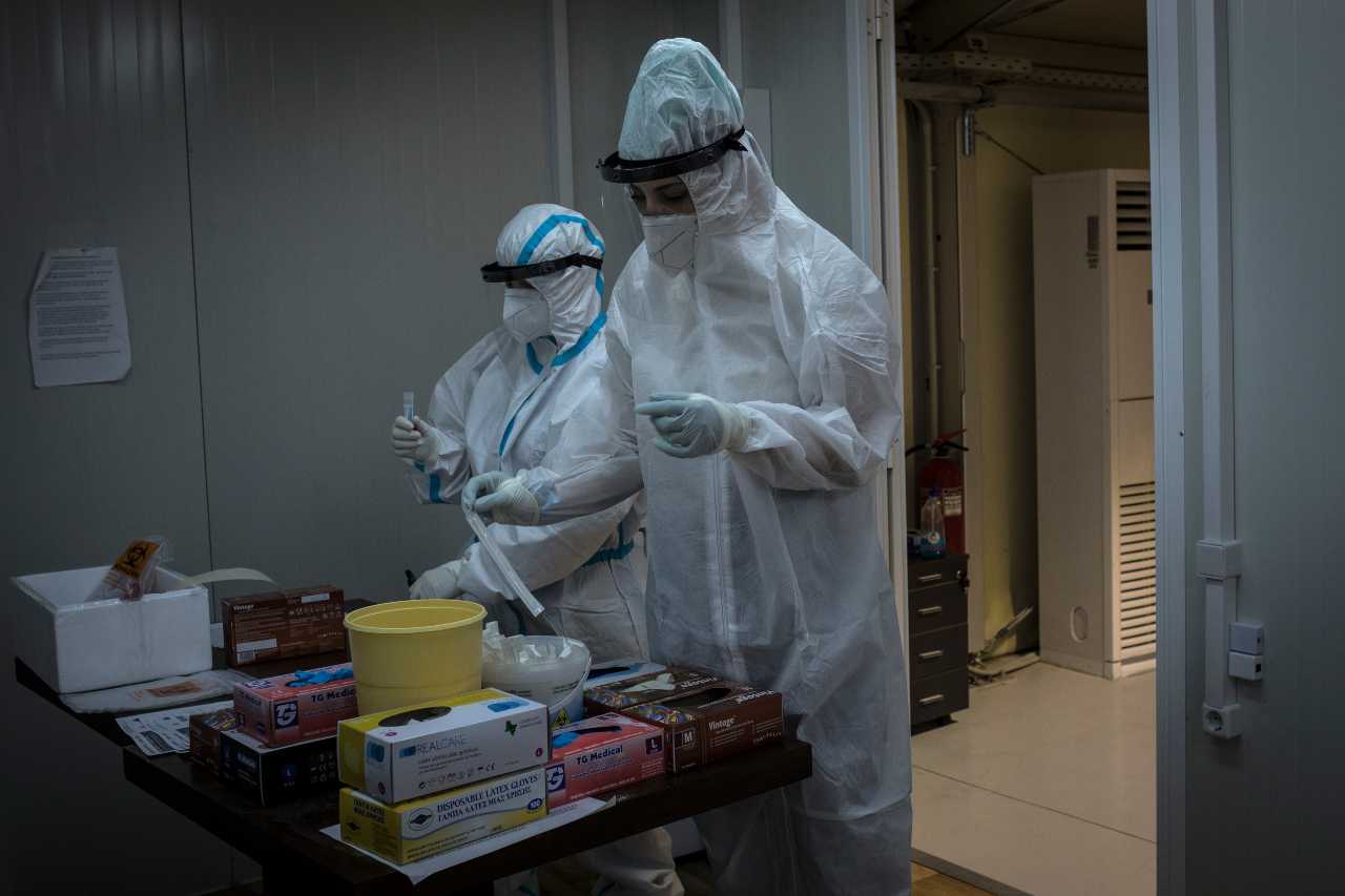 Personale sanitario in lotta contro il Covid