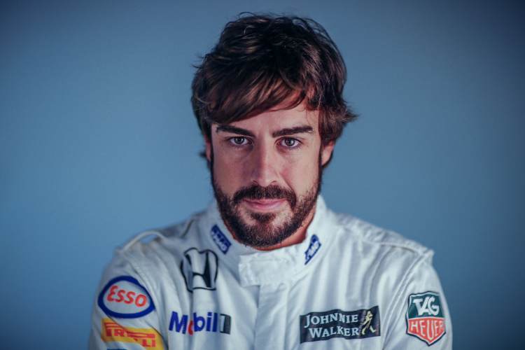Fernando Alonso in primo piano