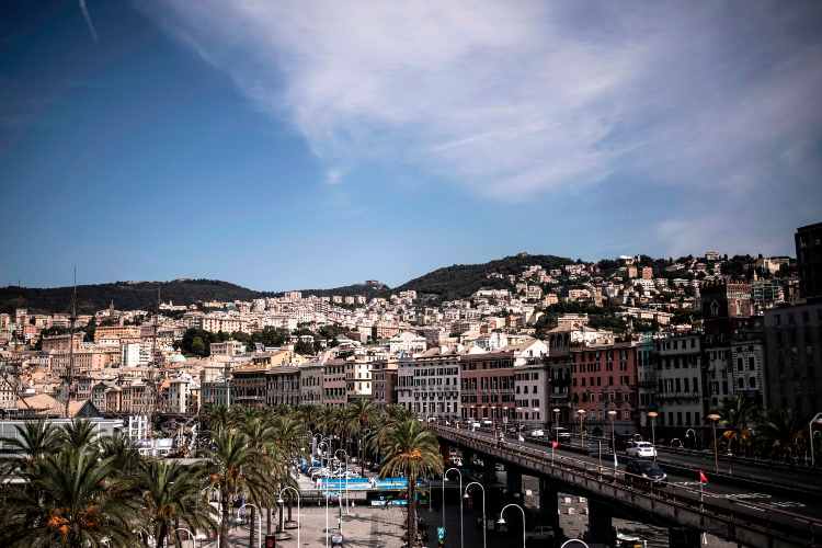Città di Genova vista dall'alto