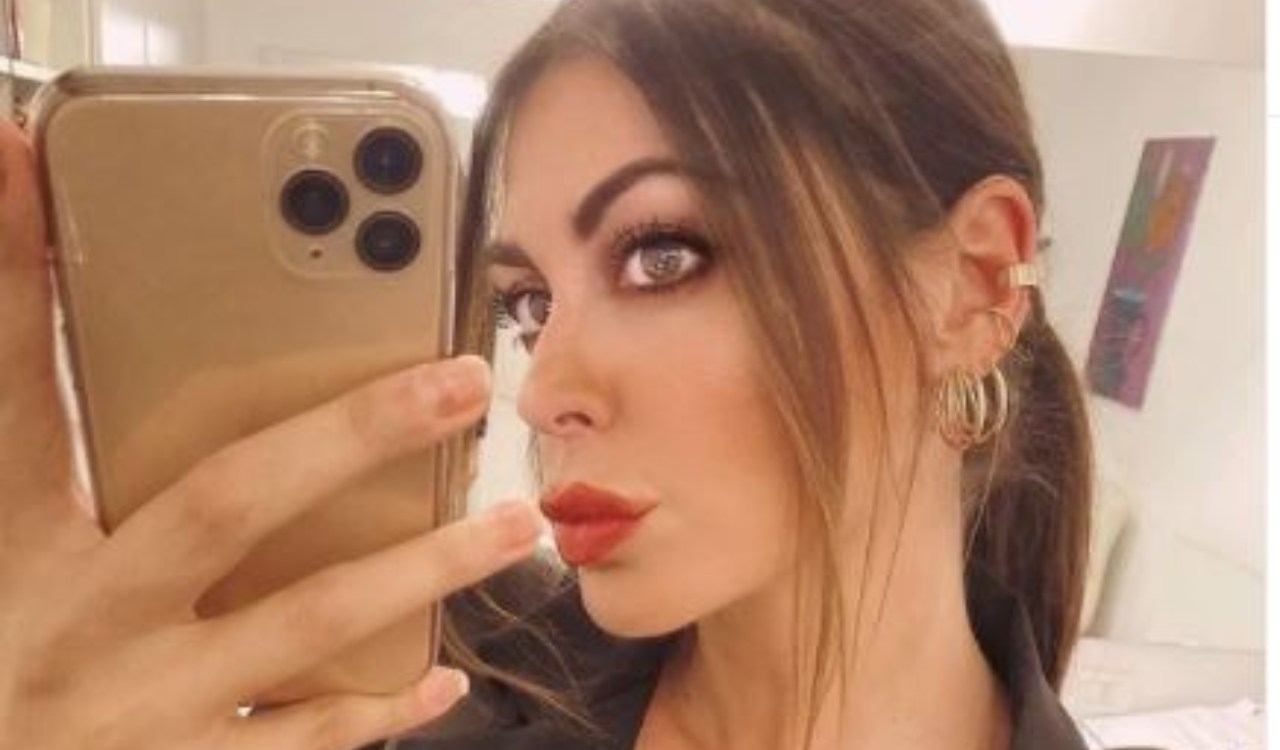 Jolanda De Rienzo selfie