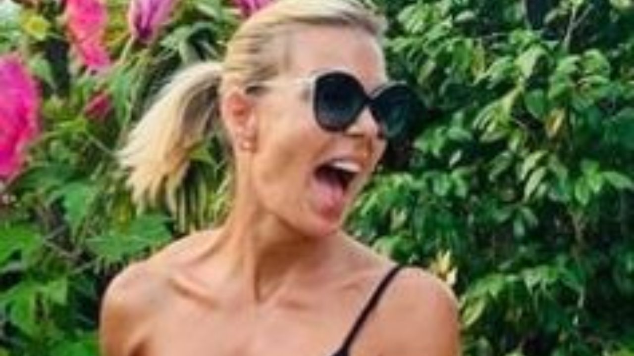 Matilde Brandi Gamba Jeep