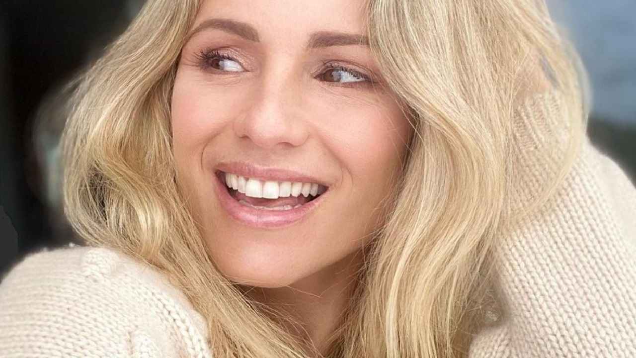 Michelle Hunziker sorride