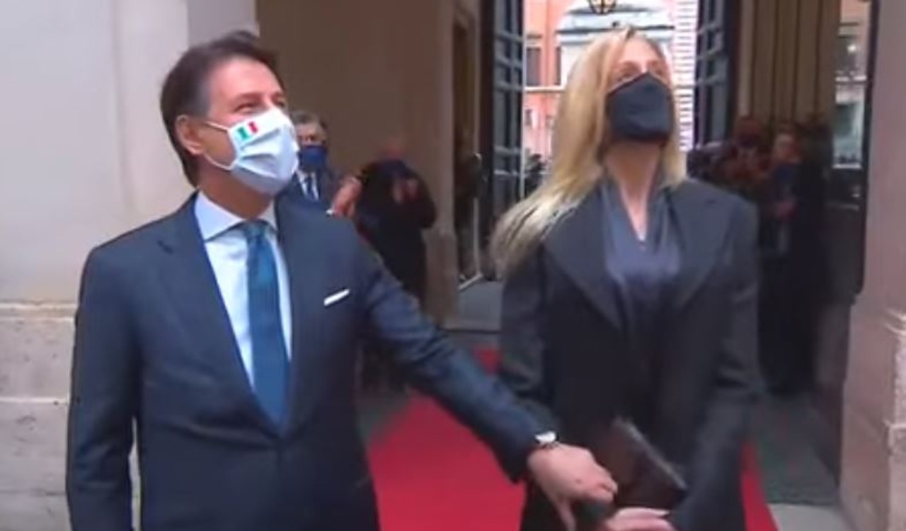 Olivia Paladino e Giuseppe Conte a Palazzo Chigi