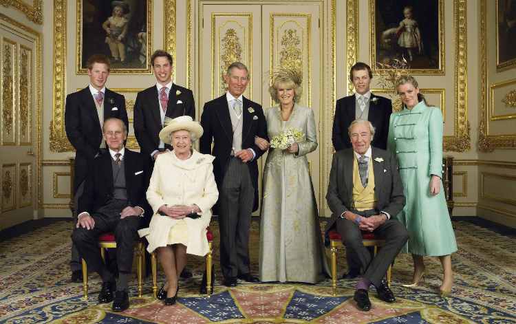 La Royal Family in posa per la foto