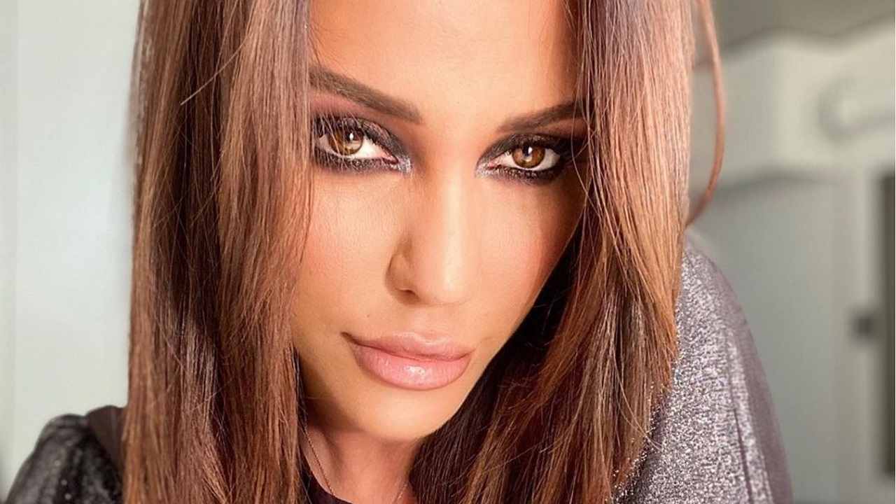 Selvaggia Roma sguardo ammaliante