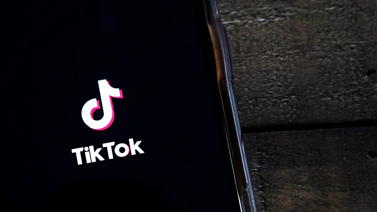 Tik Tok folle sfida