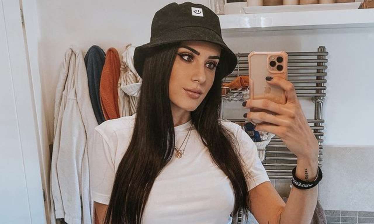 Valentina Vignali reggiseno