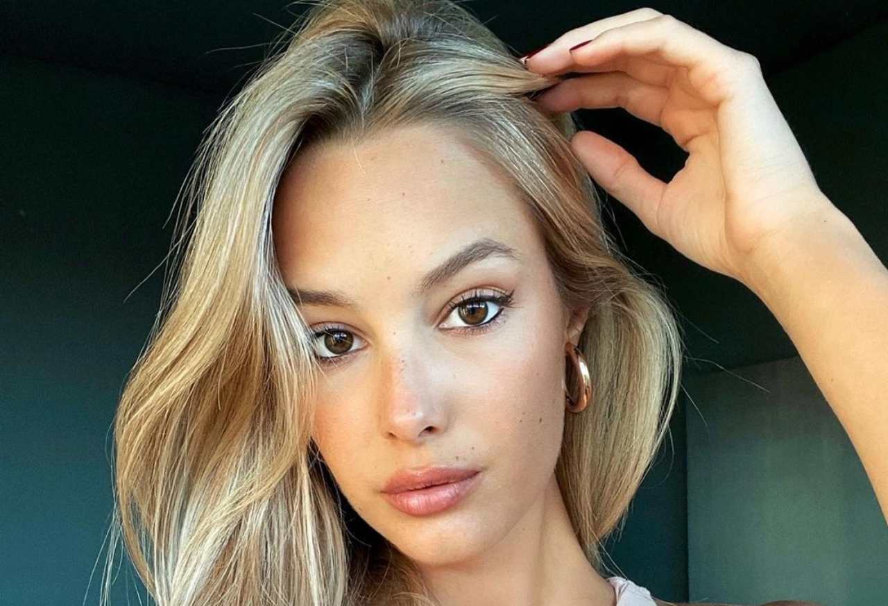 Viky Varga vestitino