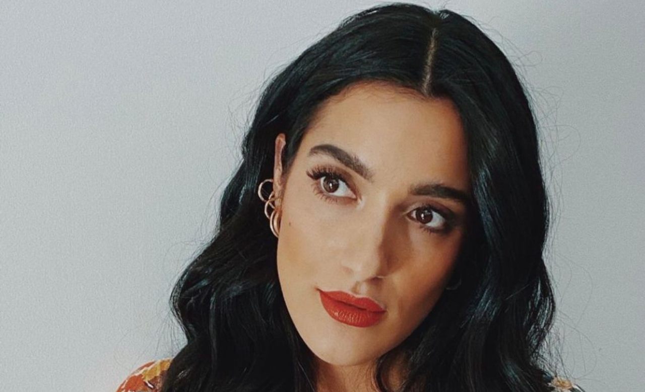 Levante primo piano bellissima