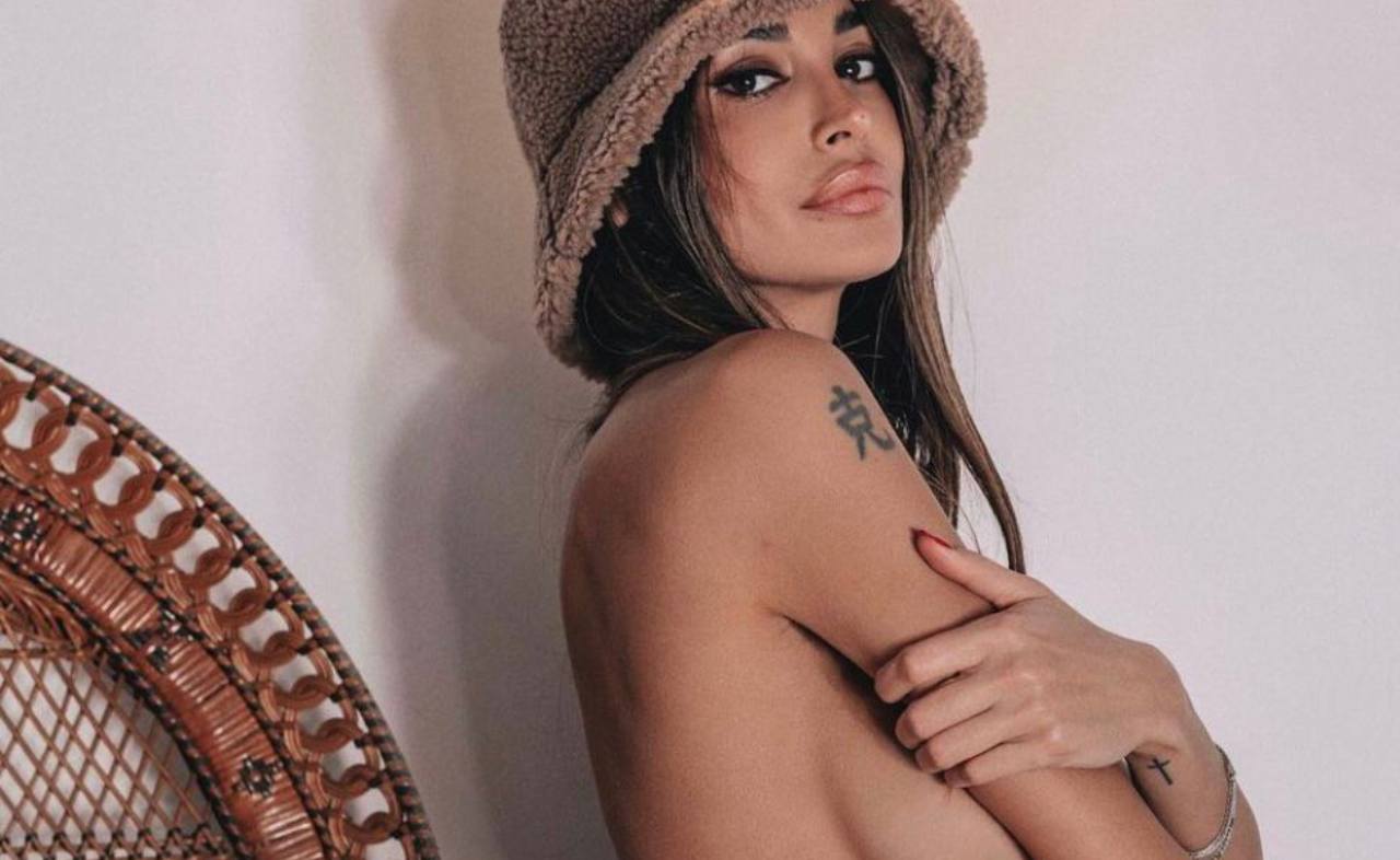 Cristina Buccino senza veli