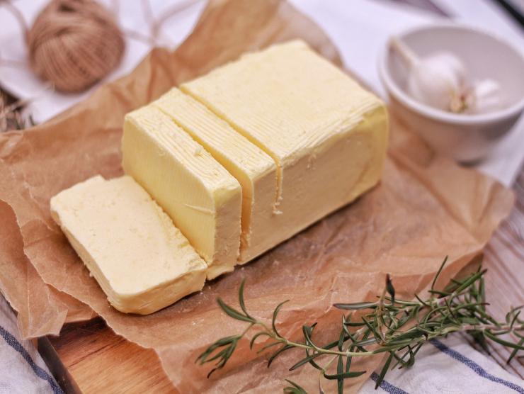 burro per pasta in bianco
