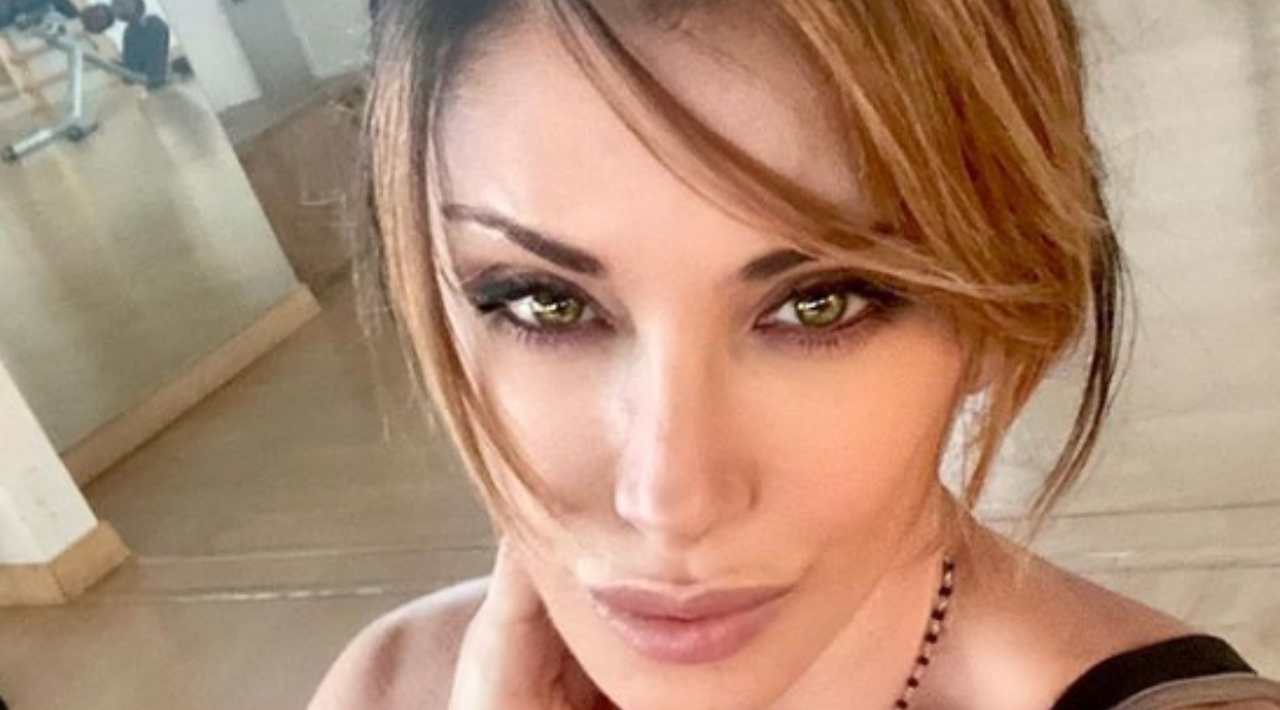 sabrina salerno sensuale