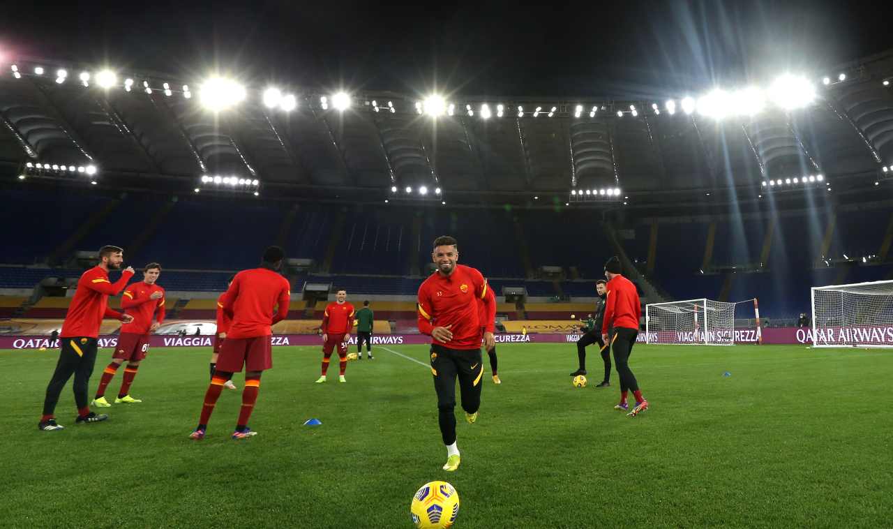 Bruno Peres in campo con la Roma