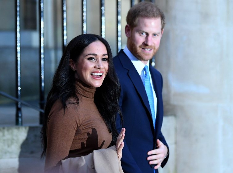Harry e Meghan decisione su nascita figlia