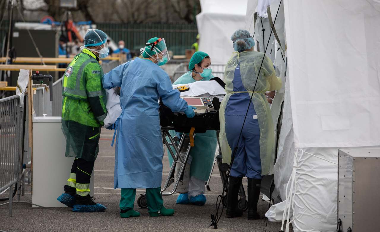 Paziente covid terapia intensiva