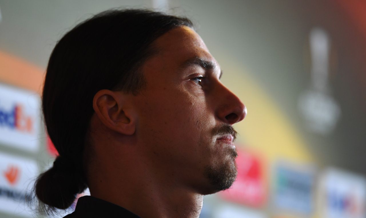 Zlatan Ibrahimovic commosso in conferenza stampa