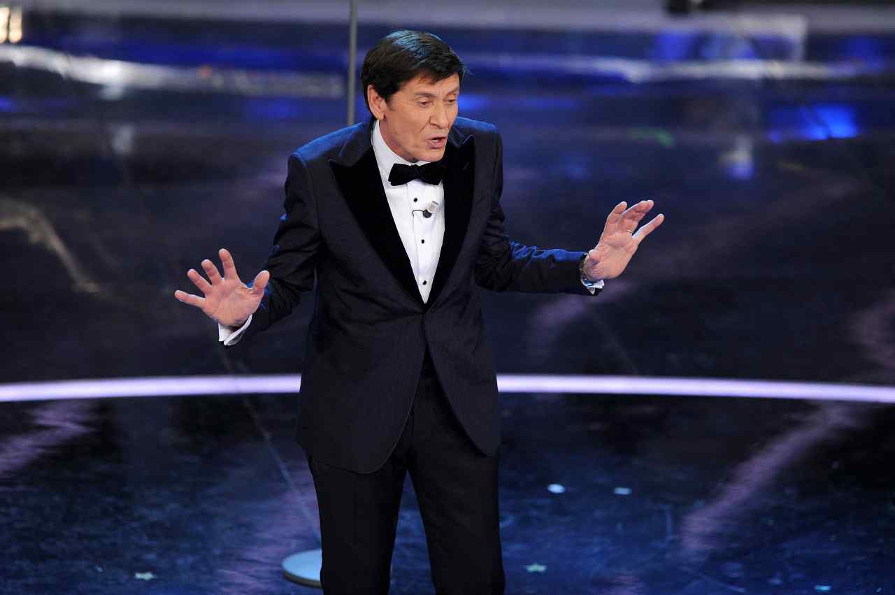 Gianni Morandi sul palco