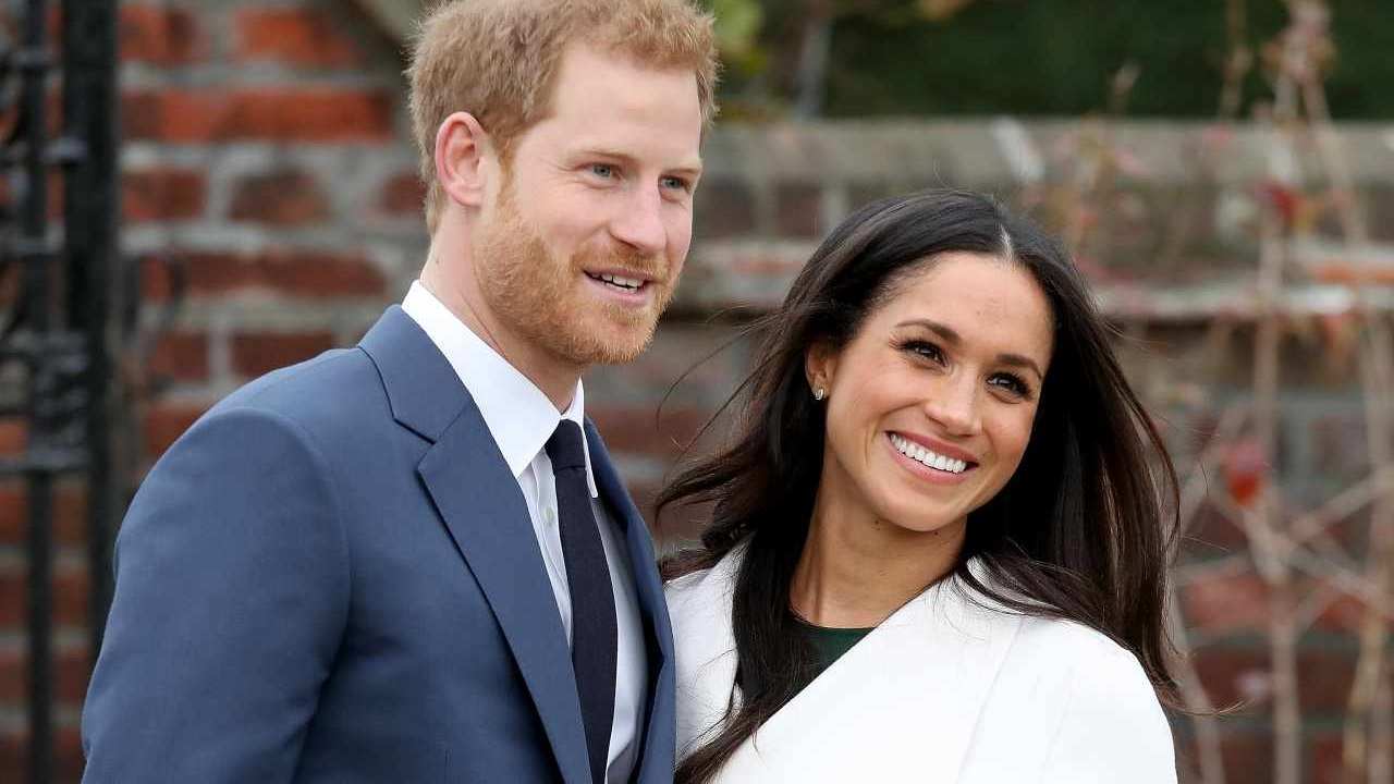 Harry e Meghan Markle ridono