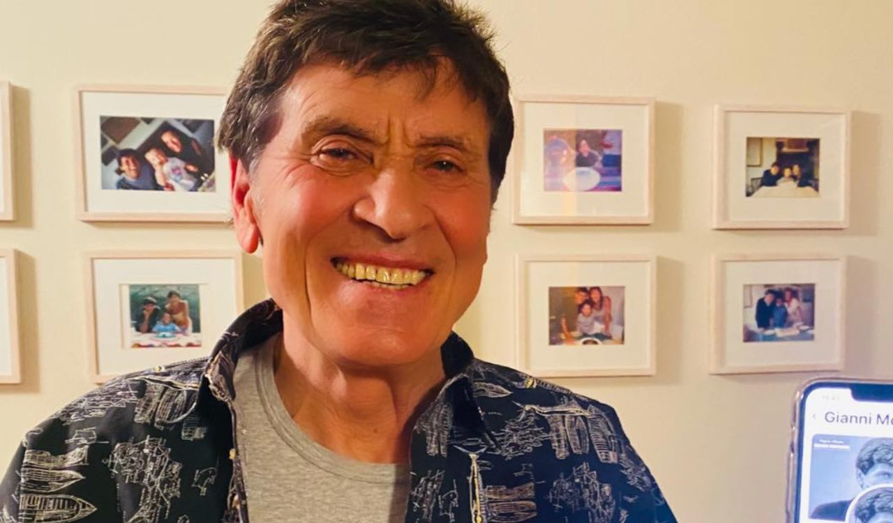 Gianni Morandi sorridente