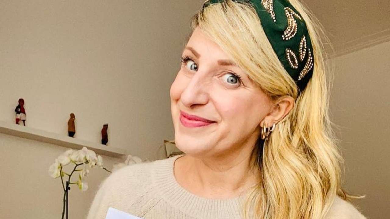 Katia Follesa sorriso