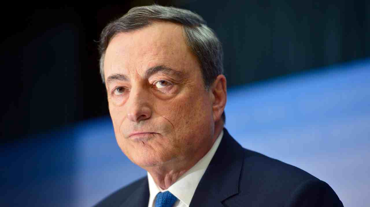 mario draghi pensieroso