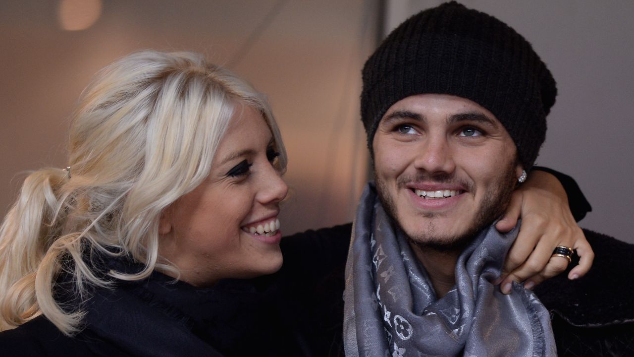Icardi Wanda Nara Bacio Instagram