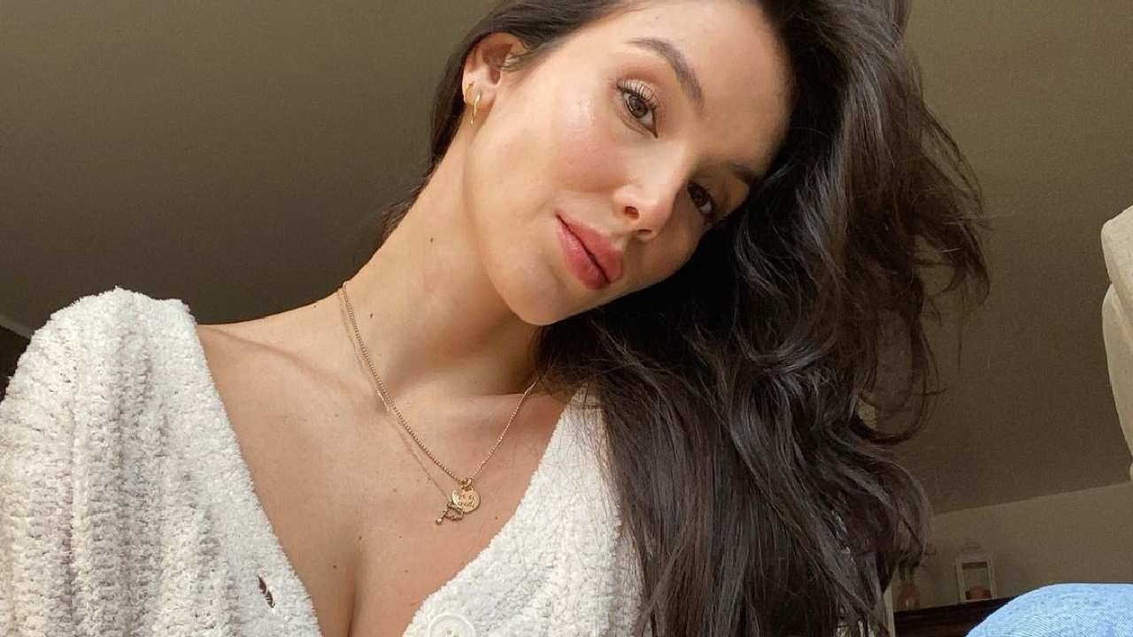 Paola Di Benedetto seria