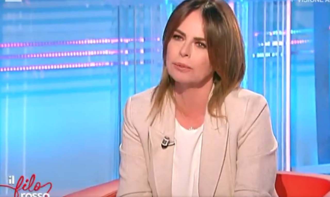 La conduttrice Paola Perego in studio