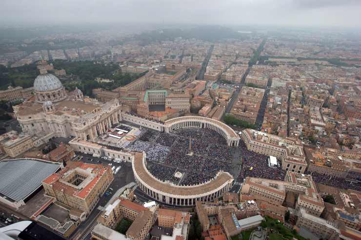 Crisi Vaticano - San Pietro