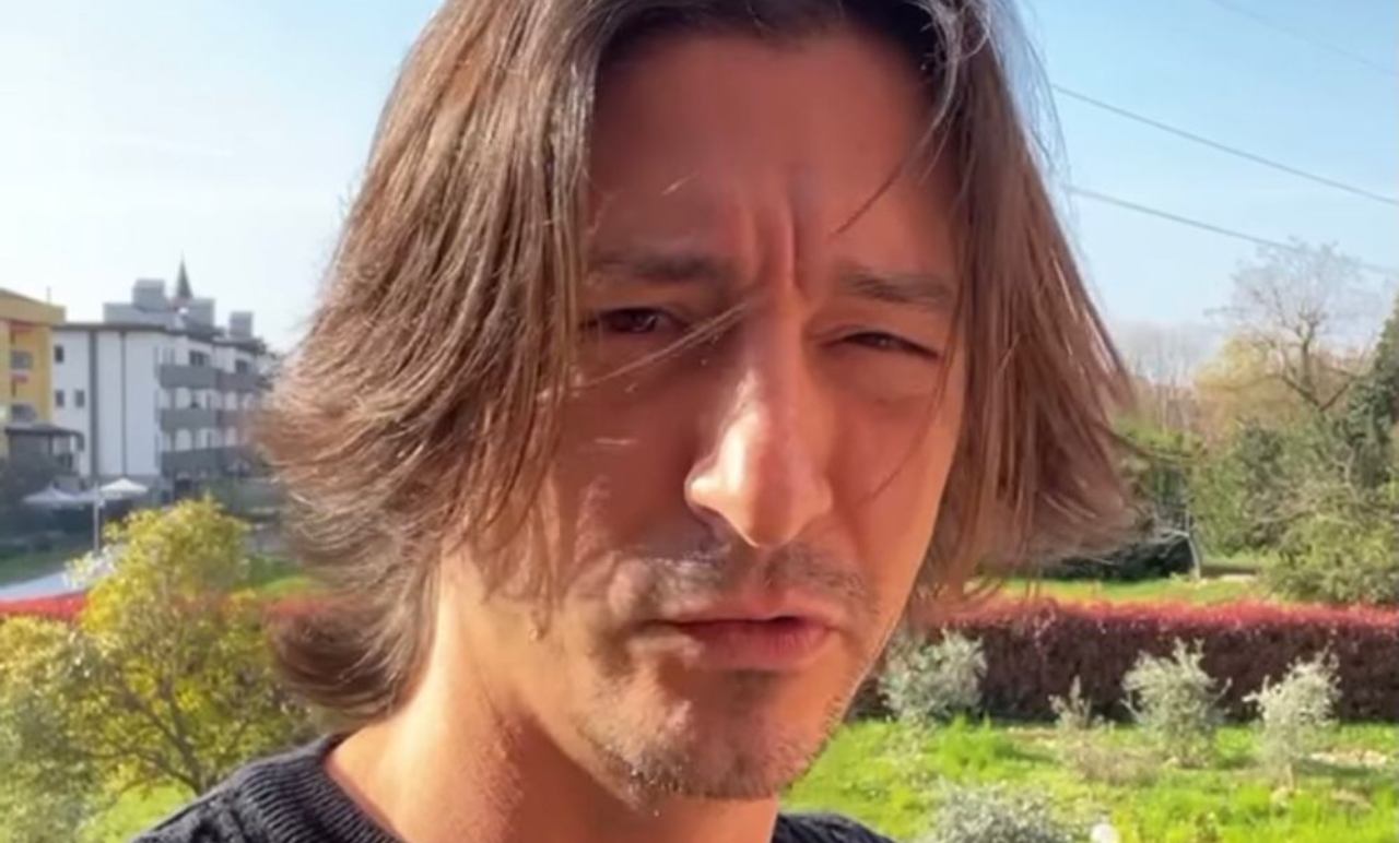 Francesco Oppini storie contro fan