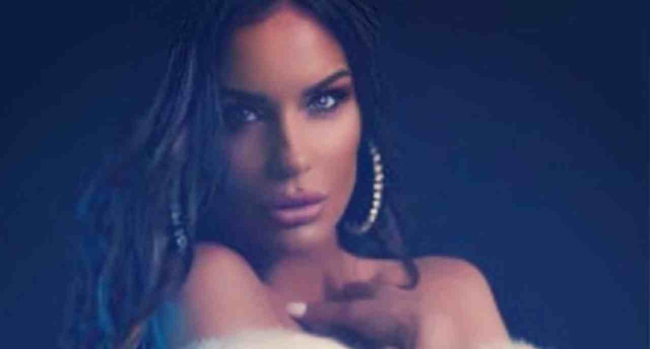 antonella mosetti sensuale