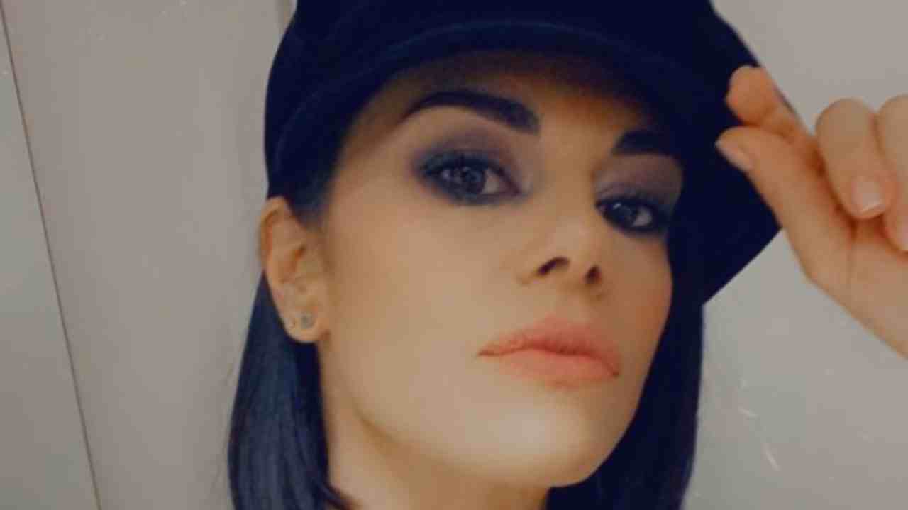 bianca guaccero cappello sensuale