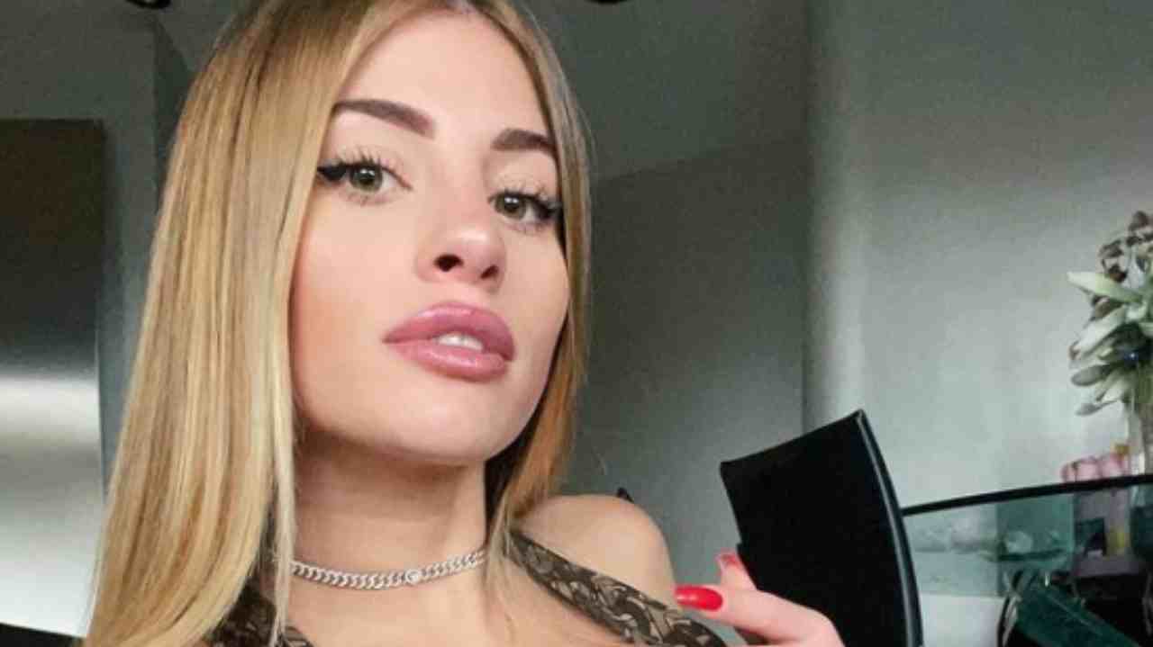 chiara nasti sensuale