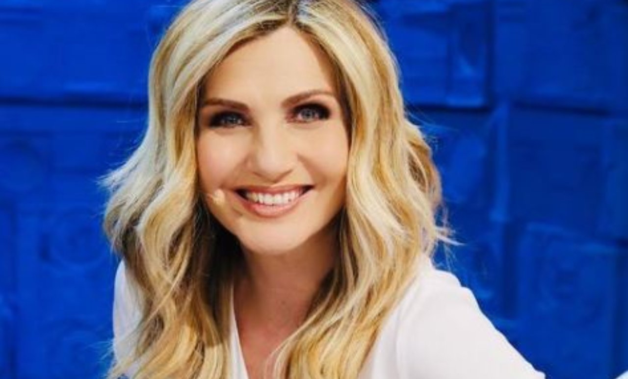 Lorella Cuccarini sorriso