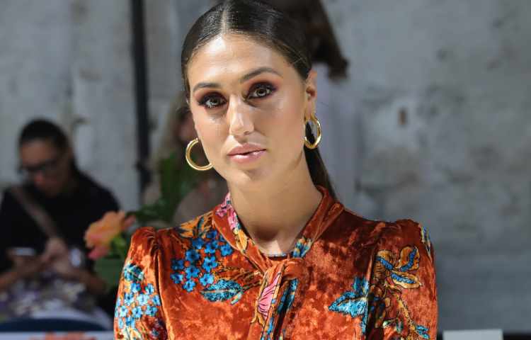 Cecilia Rodriguez in primo piano