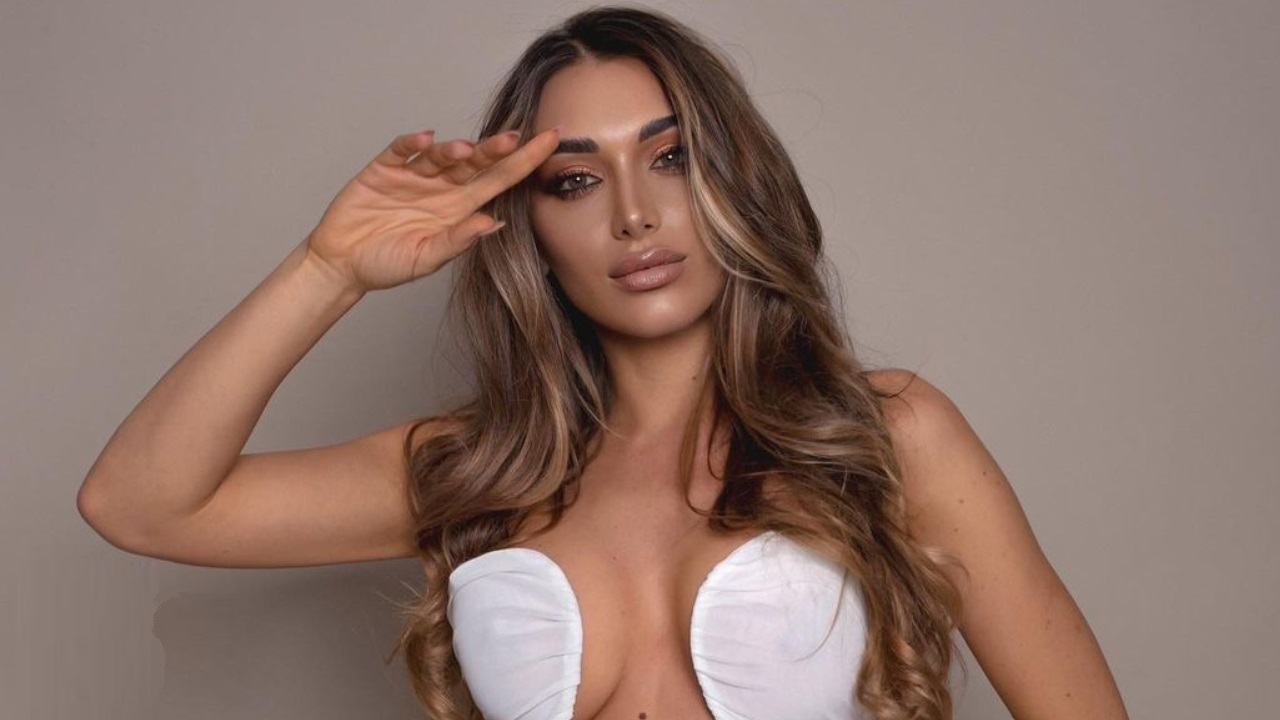 Elisa De Panicis sensuale