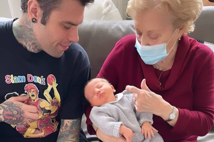 Fedez, Nonna Luciana e Vittoria