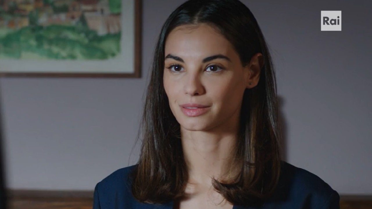 Francesca Chillemi in Che Dio ci aiuti