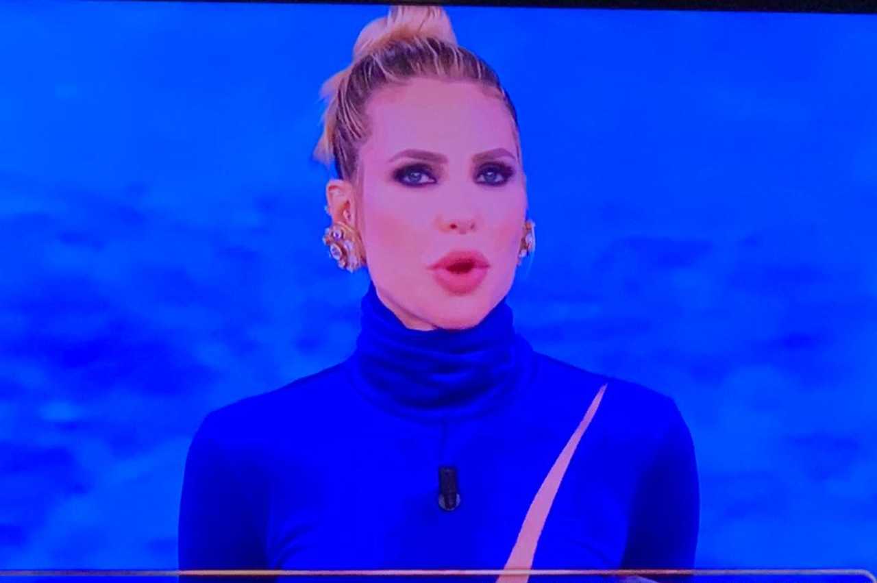 Ilary Blasi a L'Isola dei Famosi