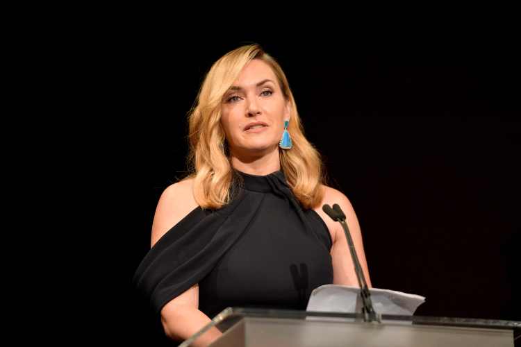 Kate Winslet al microfono