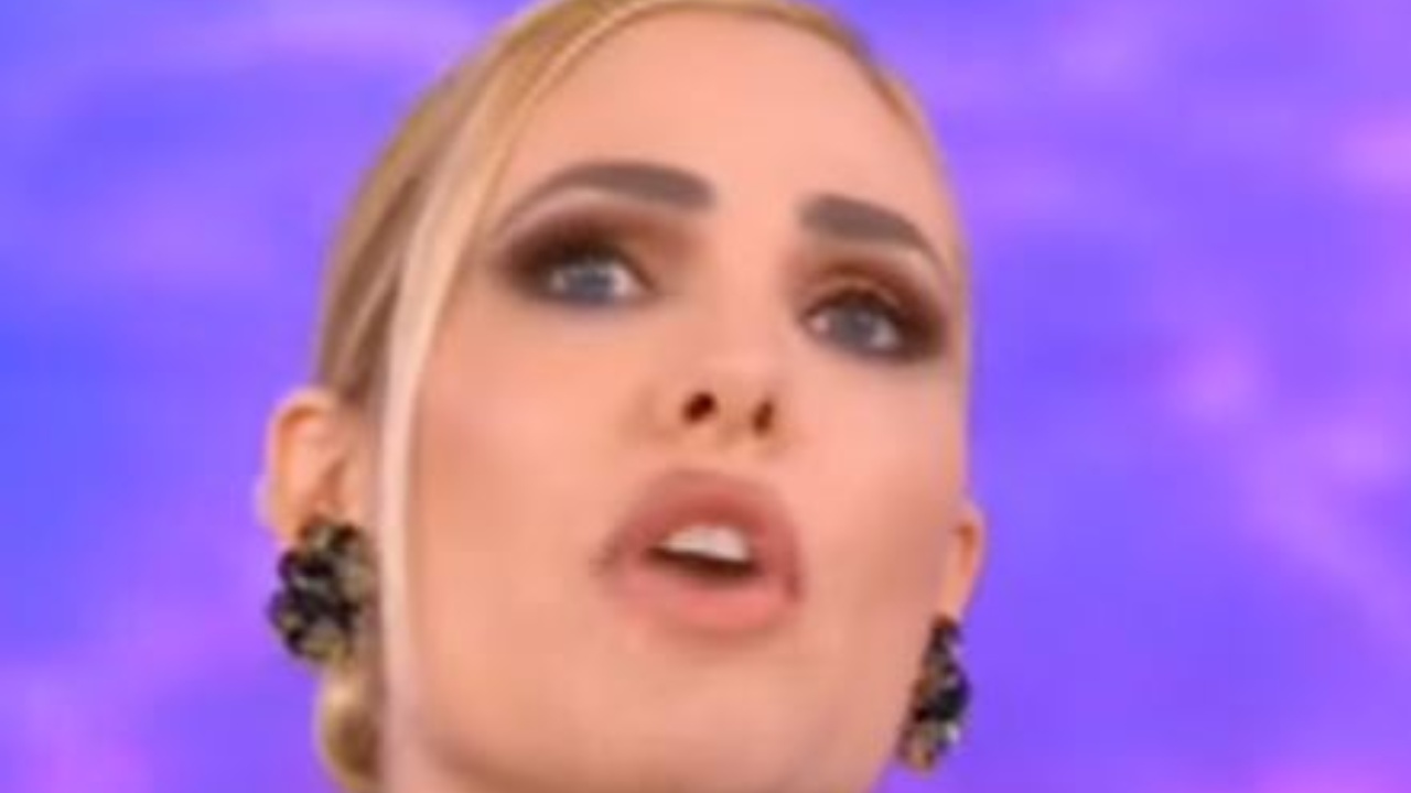 Ilary Balsi Contro Naufraghi Isola Dei Famosi