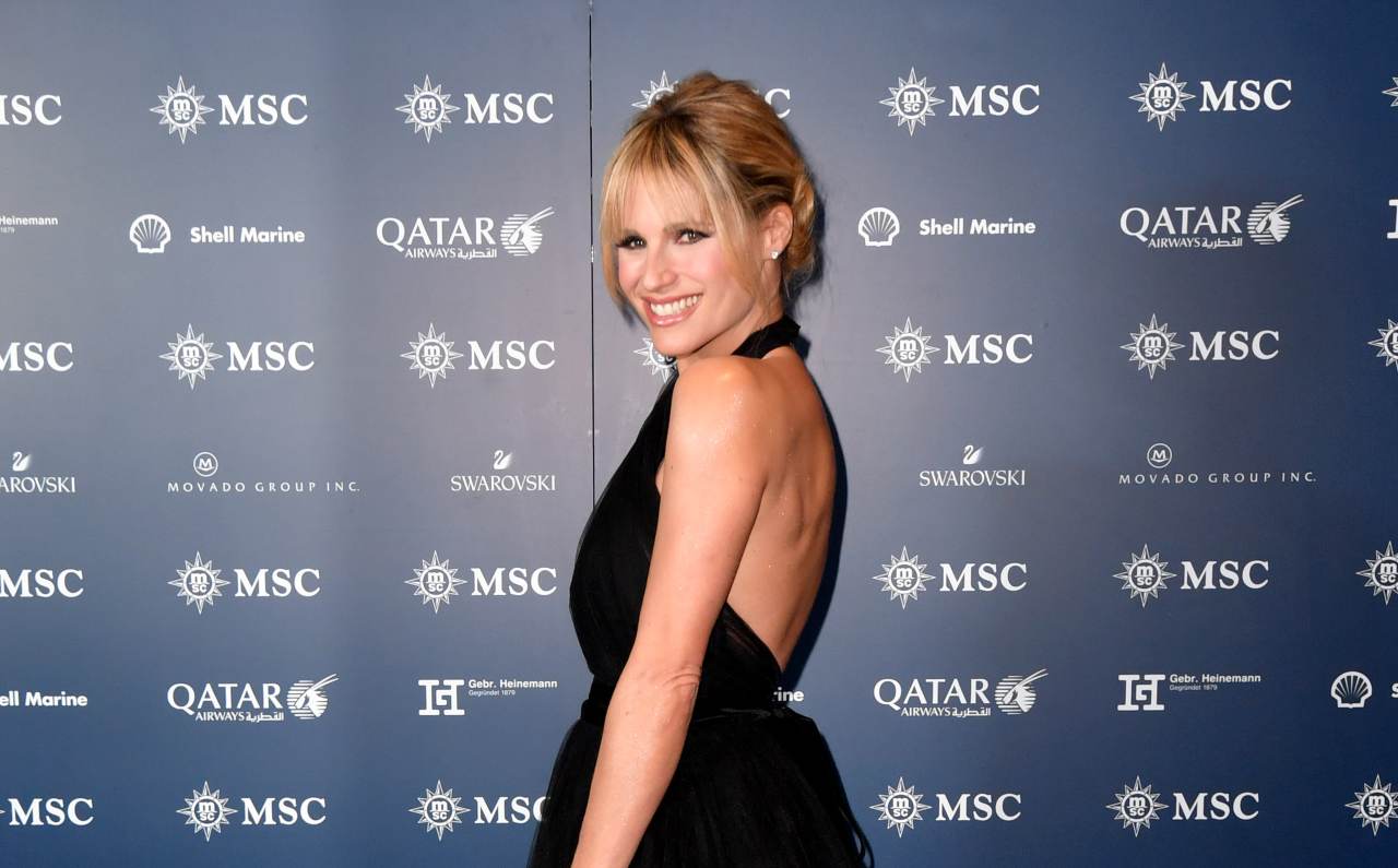 Michelle Hunziker con l'abito nero