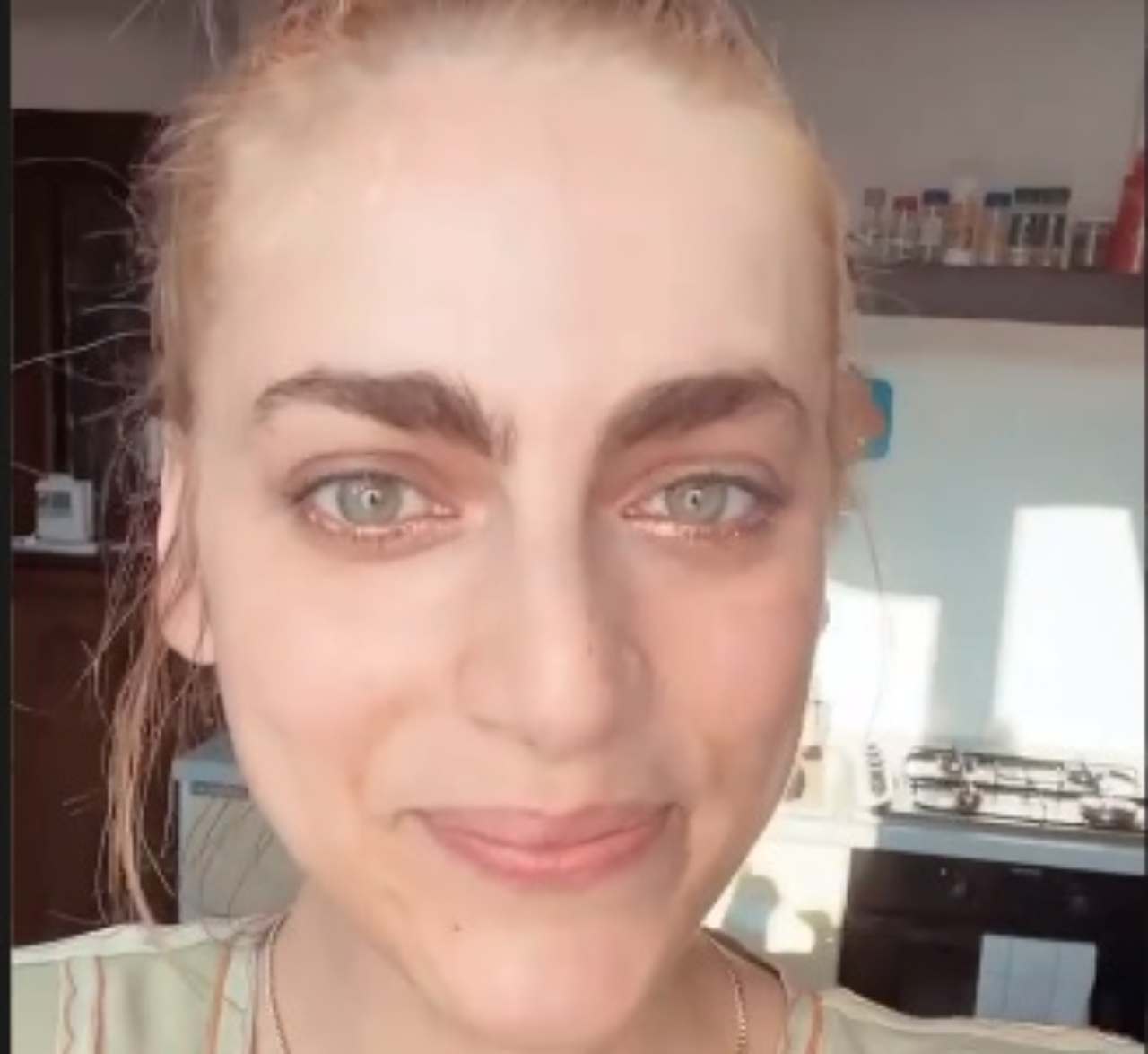 Miriam Leone commossa