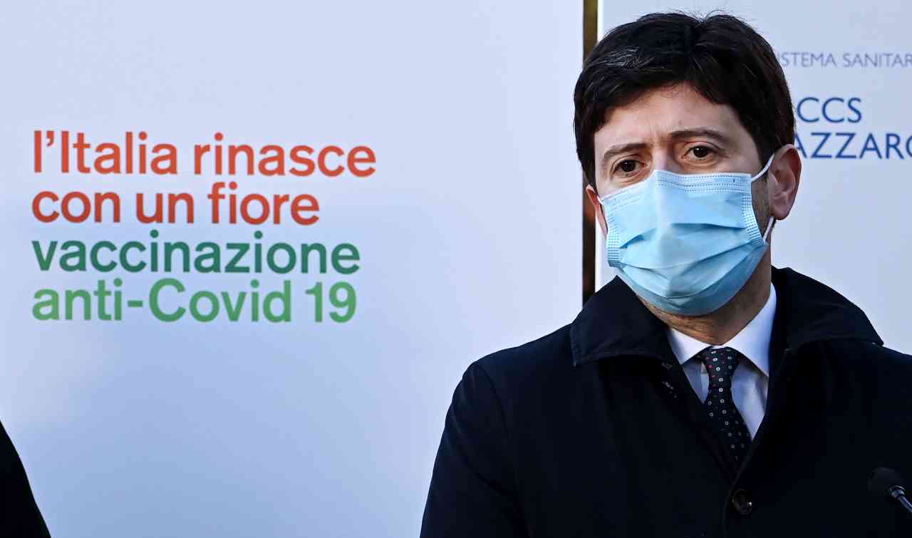 Speranza con la mascherina